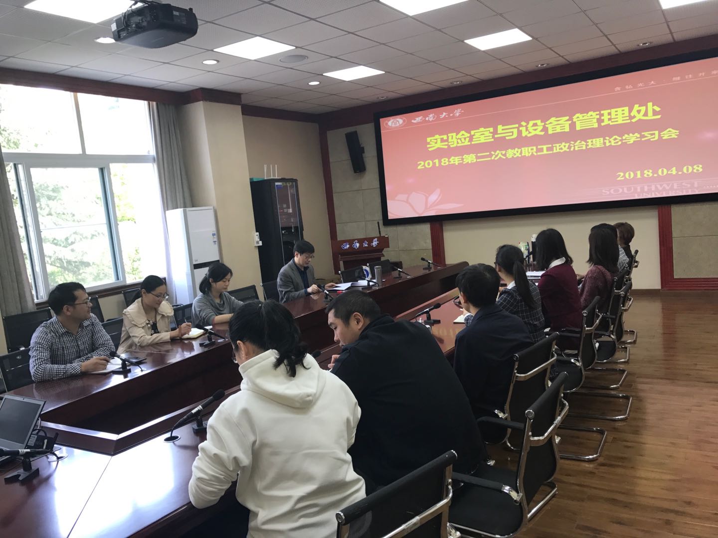 学习现场.jpg